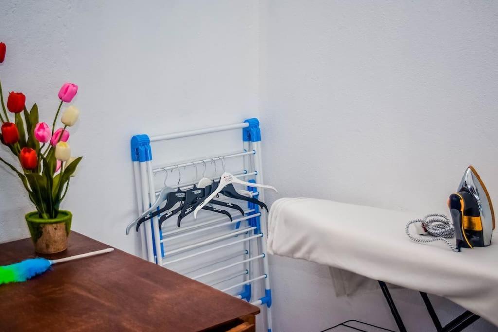 Saru Holiday Apartment - Upto 6 Guests Kandy Esterno foto